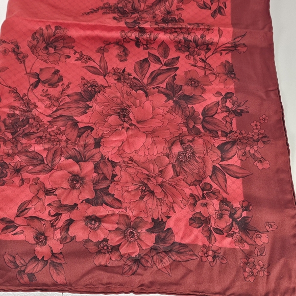 Coach Silk Scarf 34” Floral Red Black Made in Italy Vintage Square Wrap - Picture 8 of 11